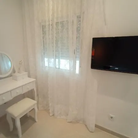 Icoden House & Perfect For