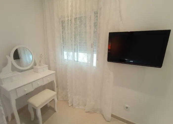 Icoden House & Perfect For